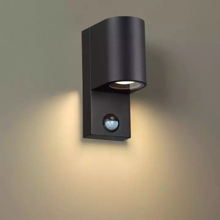 Накладной светильник Odeon Light Motto 4390/1W 2_OD_4390_1W.webp big
