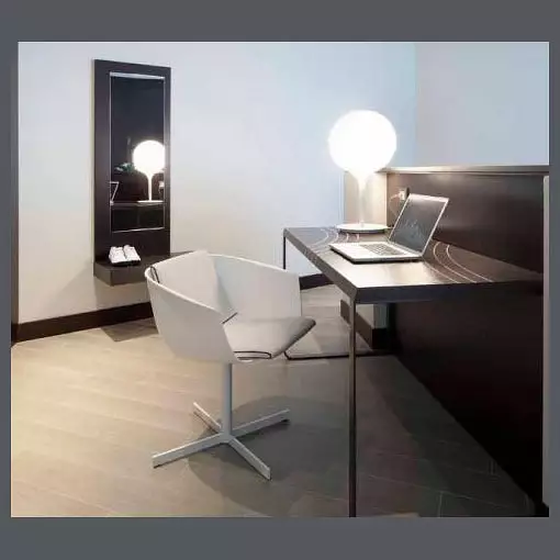 Настольная лампа декоративная Artemide  1049010A 4_AM_17084.webp big