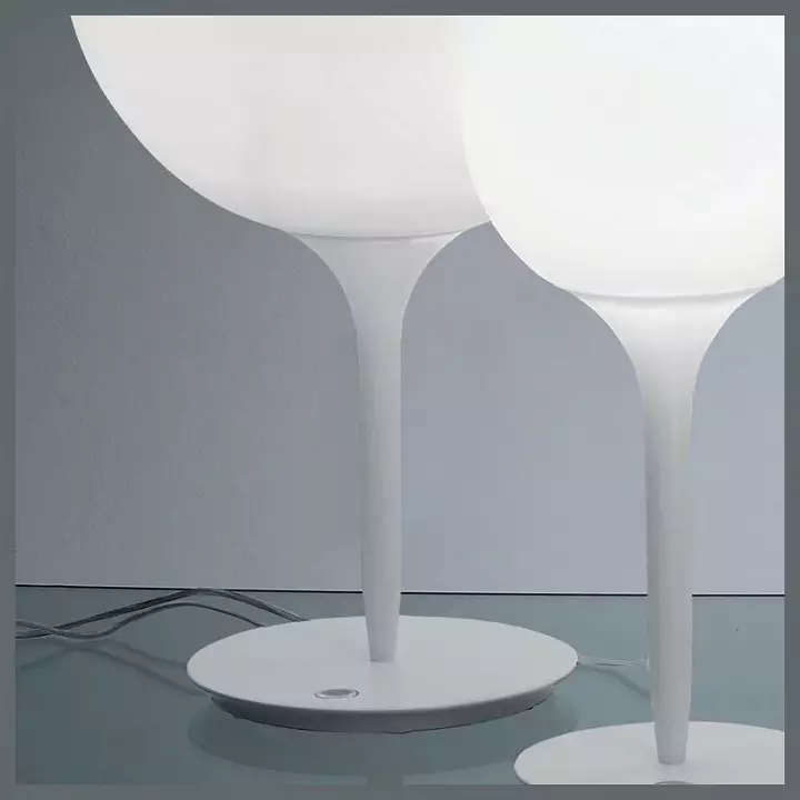 Настольная лампа декоративная Artemide  1049010A 6_AM_17084.webp big